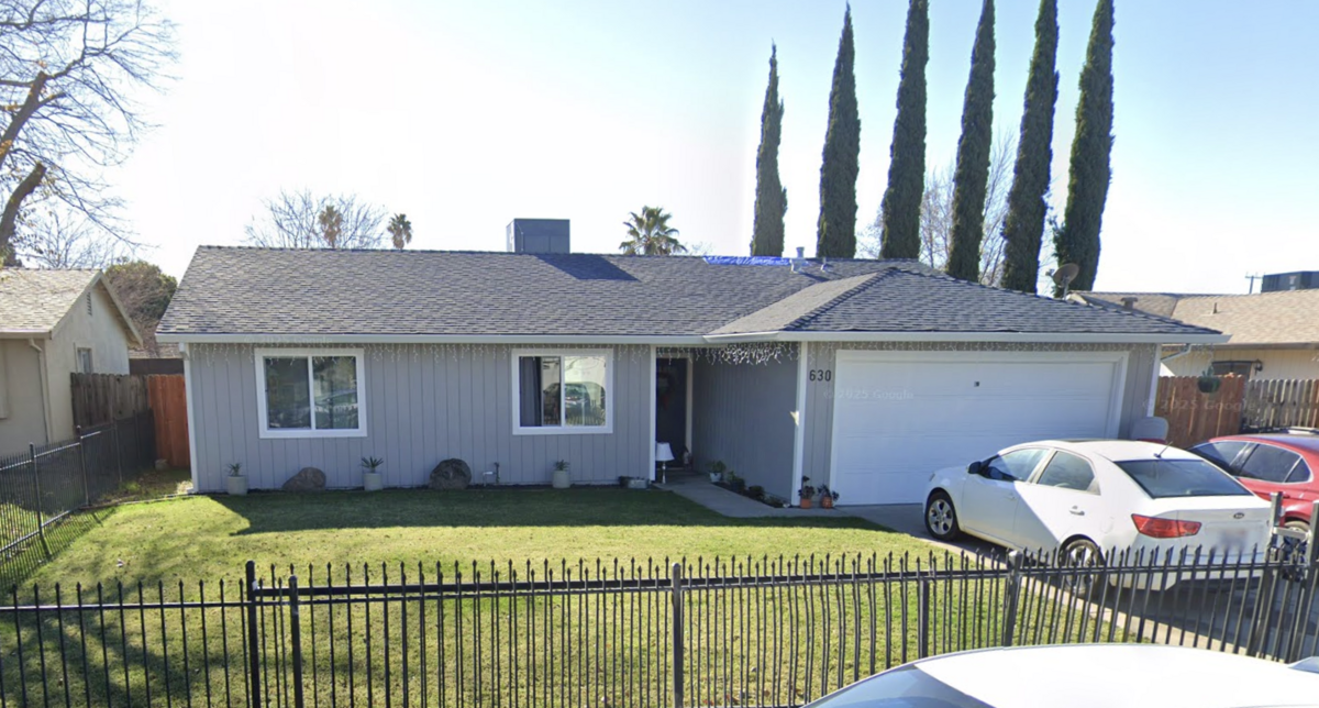 Sacramento Fire Department employees leveraged their positions in 2024 to buy the home of an emotionally and mentally vulnerable elderly woman in North Sacramento, according to city investigation.